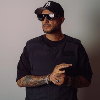Artist cover Loco Dice