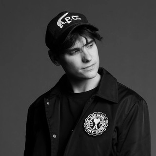 Artist cover Audien