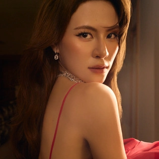 Artist cover Hà Nhi