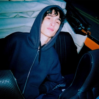 Artist cover sombr