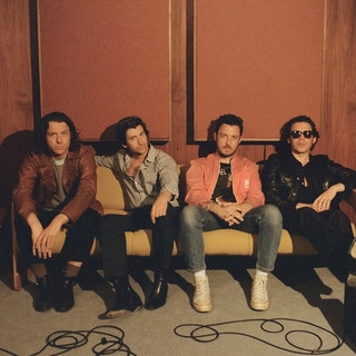 Artist cover Arctic Monkeys