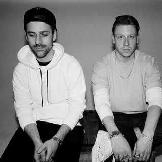 Artist cover Macklemore & Ryan Lewis