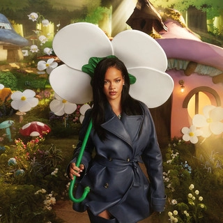 Обложка Rihanna