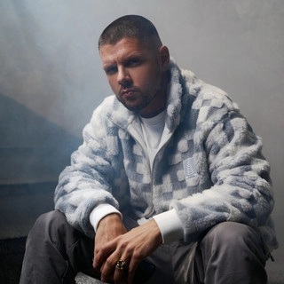 Artist cover Kaz Bałagane