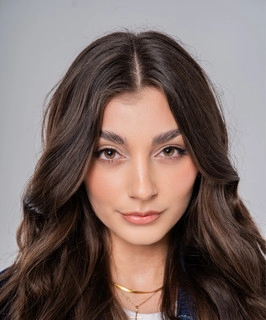 Artist cover Wiktoria Kida