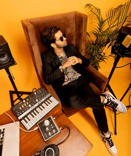 Artist cover Vaibhav Pani