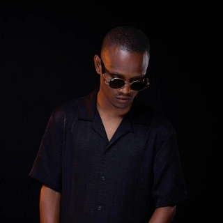 Artist cover Thukuthela