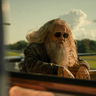 Artist cover Jamey Johnson