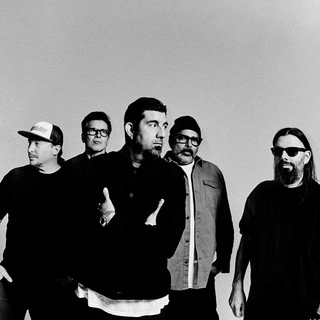 Artist cover Deftones