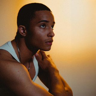 Artist cover Daniel Godson