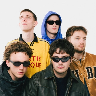 Artist cover Omasta