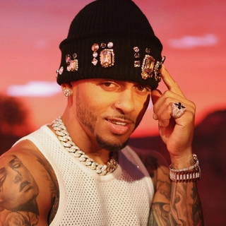 Artist cover Ozuna