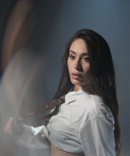 Artist cover Afra