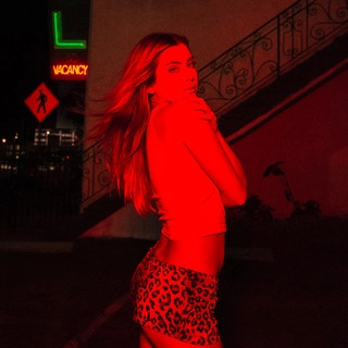 Artist cover Bahari