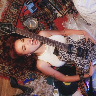 Artist cover Olivia O'Brien