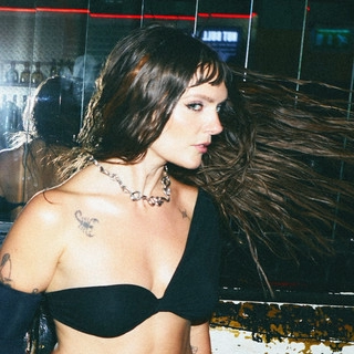 Artist cover Tove Lo