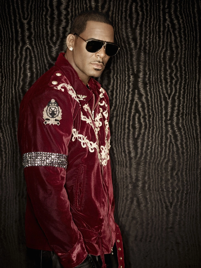 Artist cover R. Kelly