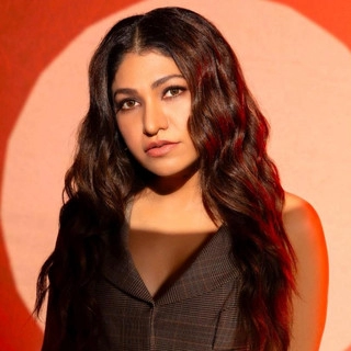Artist cover Tulsi Kumar