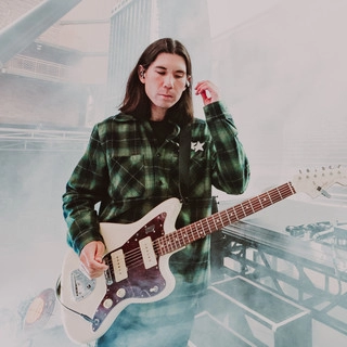 Artist cover Gryffin