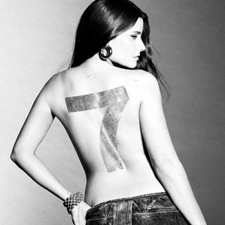 Artist cover Nelly Furtado