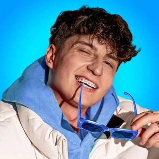 Artist cover Czajnik