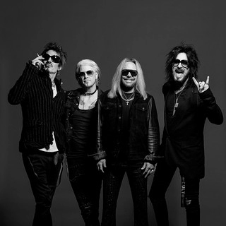 Artist cover Mötley Crüe