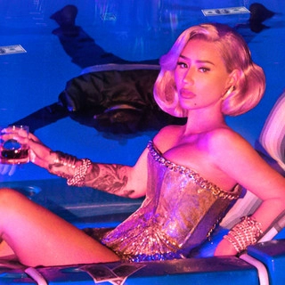 Artist cover Iggy Azalea