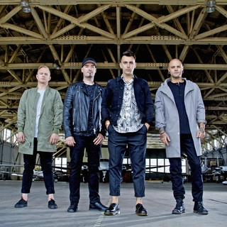 Artist cover Hedley