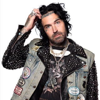 Artist cover Yelawolf