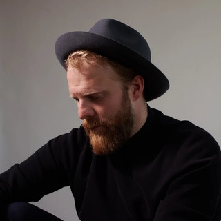 Artist cover Alex Clare