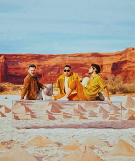 Artist cover A R I Z O N A