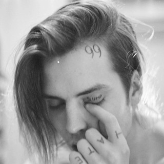 Artist cover Steven Moses