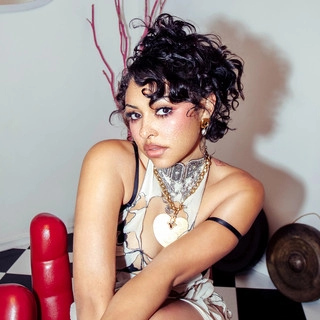 Artist cover Raiche