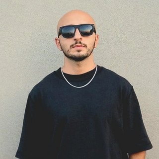 Artist cover Manuel Costa