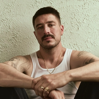 Artist cover Marcus Mumford