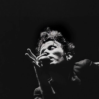 Artist cover Tom Waits