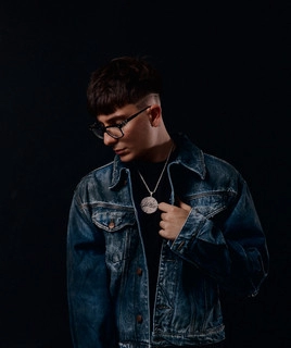 Artist cover Sadturs