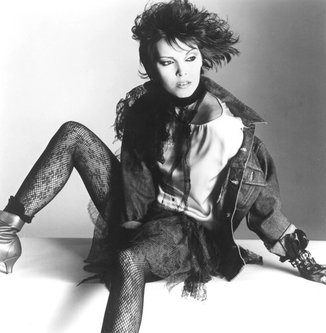 Artist cover Pat Benatar