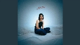 Video cover I Wanna Keep Holding On To You